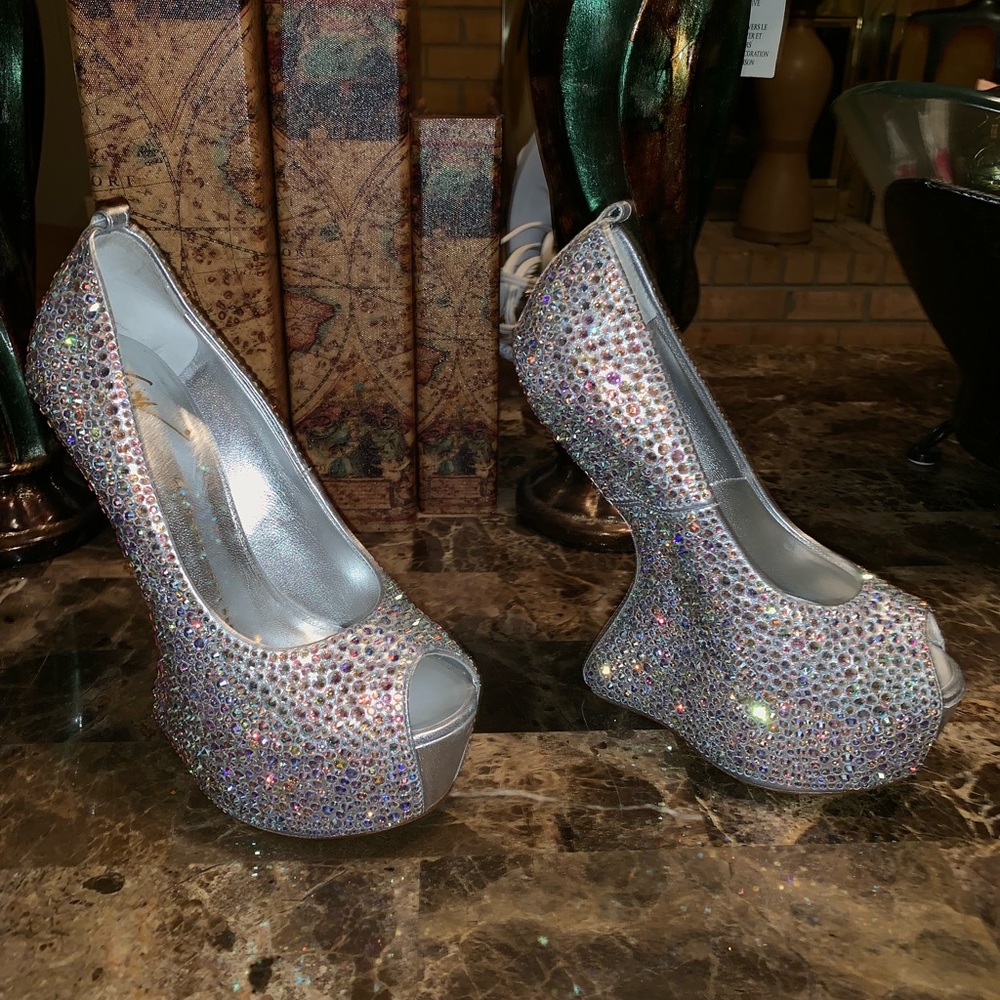 Giuseppe Zanotti